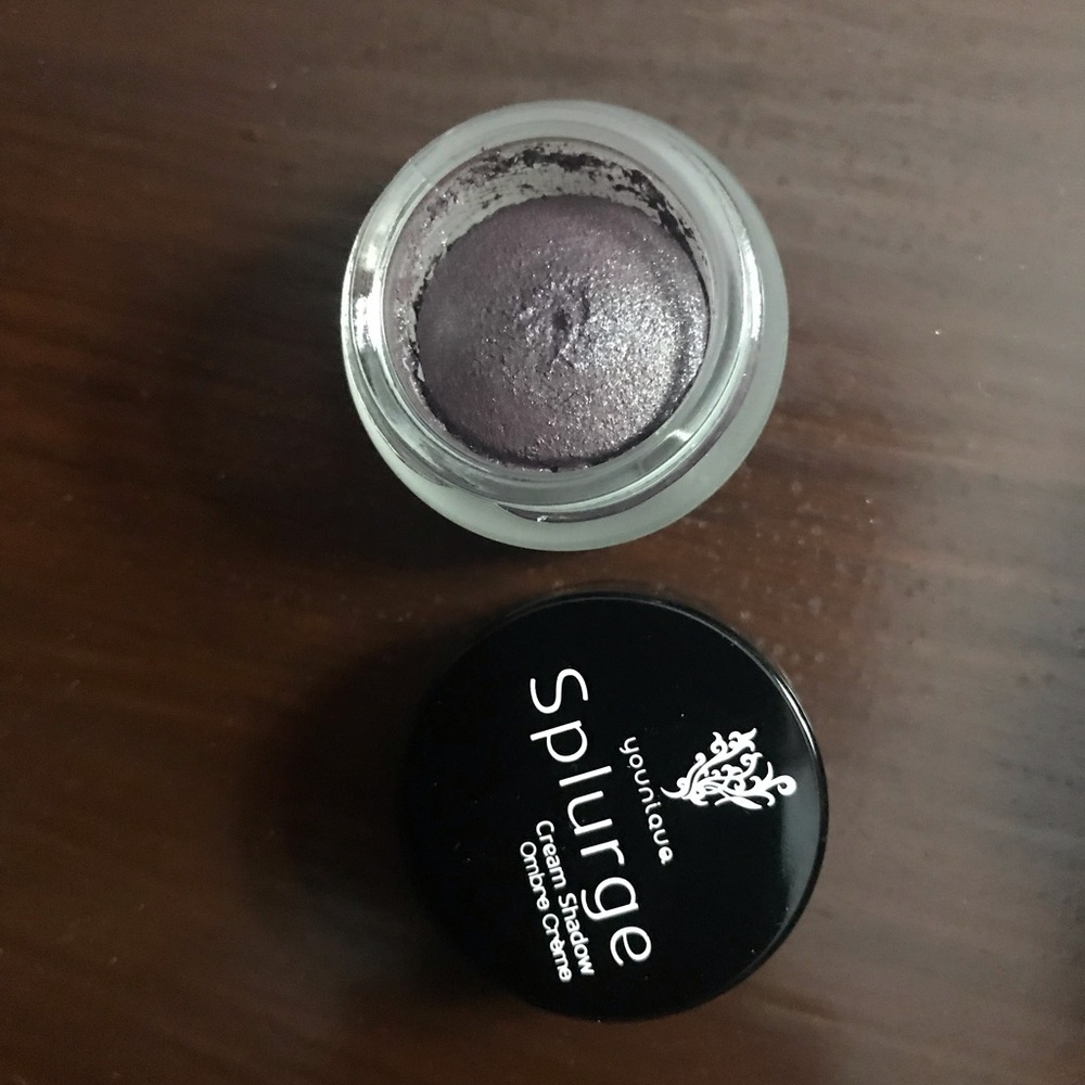 Moodstruck splurge cream shadow